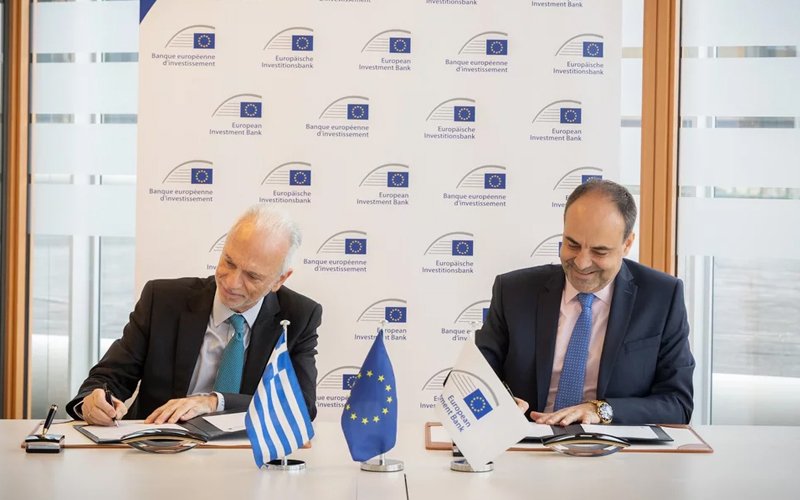 Η Motor Oil Hellas αναπτύσει δικτύο σταθμών φόρτισης ηλεκτρικών
