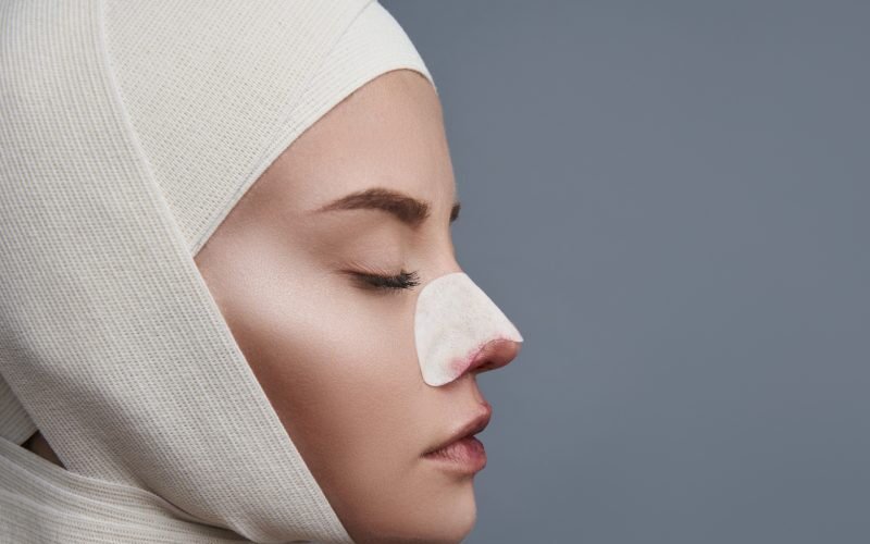 Ιατρικές διαφημίσεις: Το Instagram θέλει να κόψω τη μύτη μου