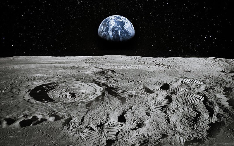 Αγώνας δρόμου για τα δισεκατομμύρια που κρύβονται στη Σελήνη