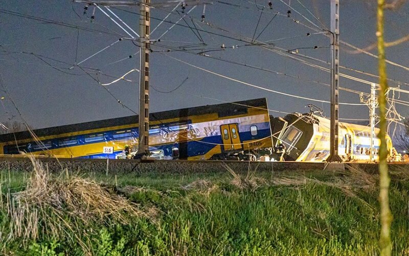 Σύγκρουση τρένων στην Ολλανδία με νεκρό και τραυματίες